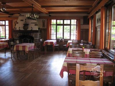 Local commercial - 739 m²