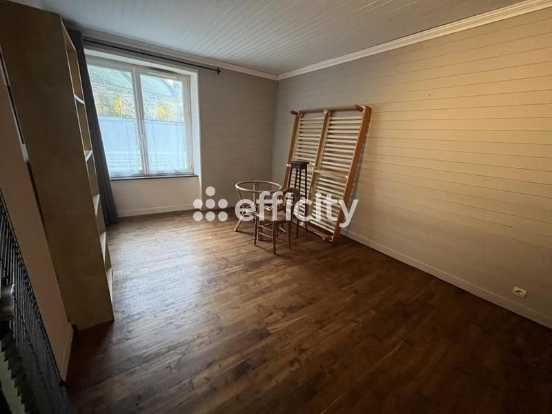 Maison - 98 m² - 4 pièces