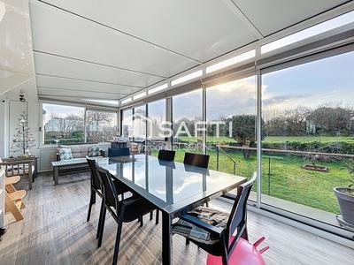 Maison - 148 m² - 7 pièces