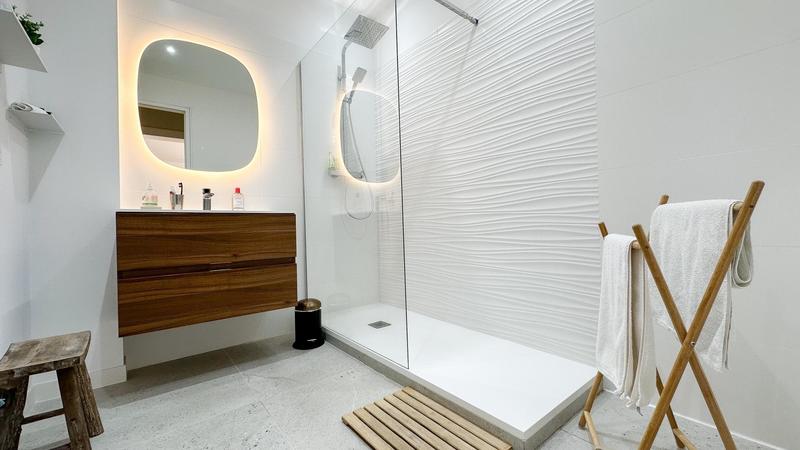 Appartement - 92 m² - 4 pièces