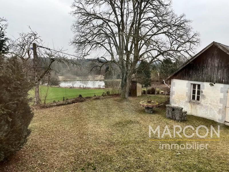 Maison - 265 m² - 10 pièces