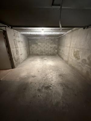 Parking / Garage - 30 m²