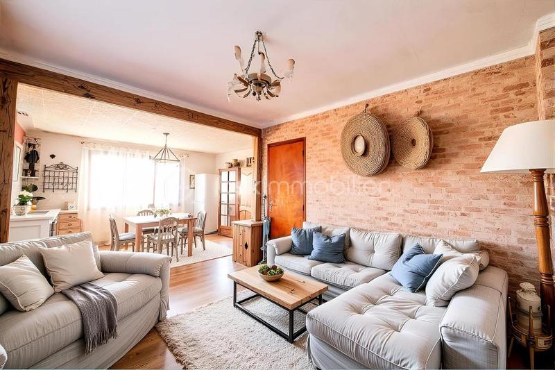 Propriété - 81 m² - 5 pièces