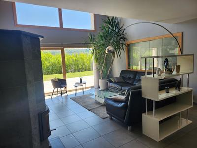 Villa - 280 m² - 10 pièces