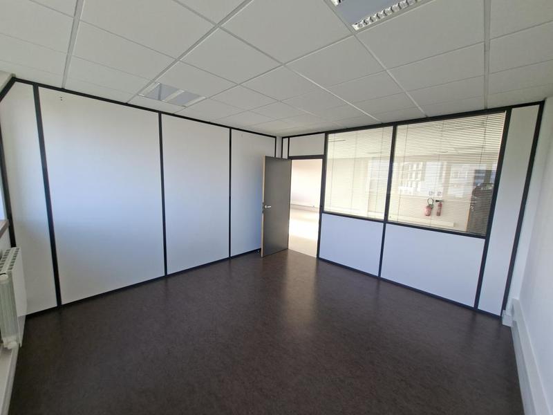 Bureau - 86 m²