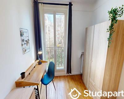 Chambre - 100 m² - 1 pièce