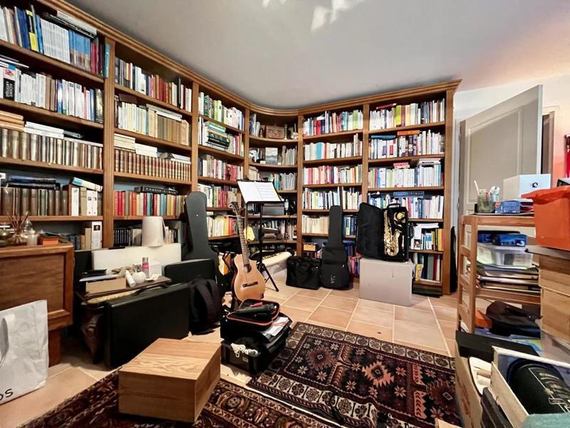 Maison - 269 m² - 10 pièces