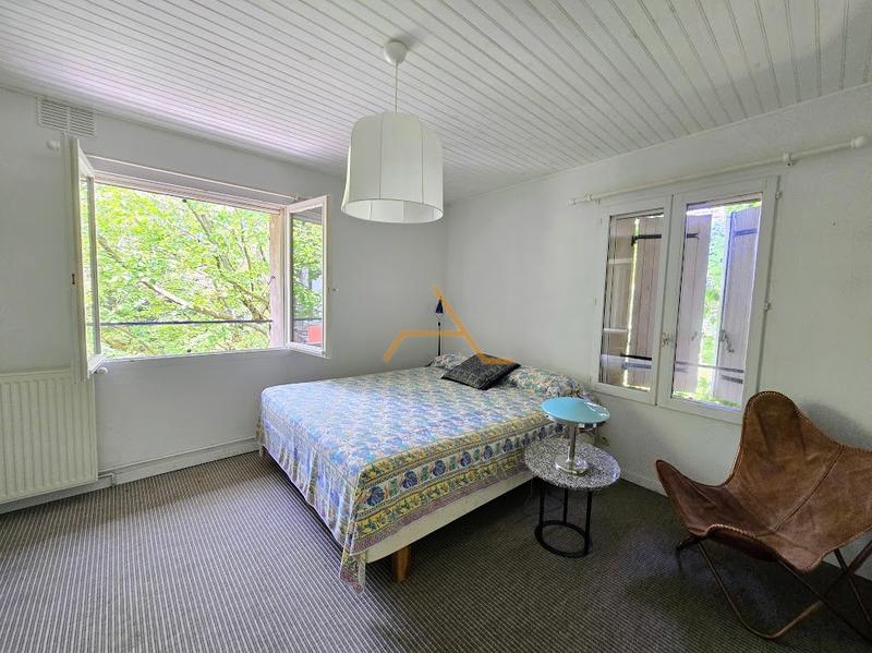 Maison de village - 151 m² - 6 pièces