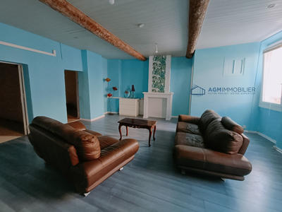 Maison - 137 m² - 6 pièces