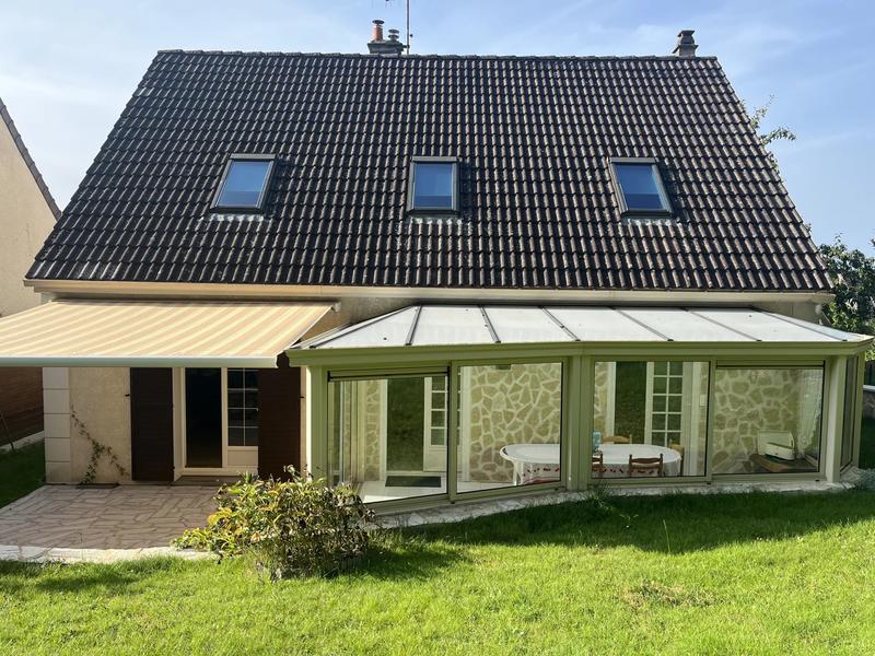 Maison - 128 m² - 7 pièces