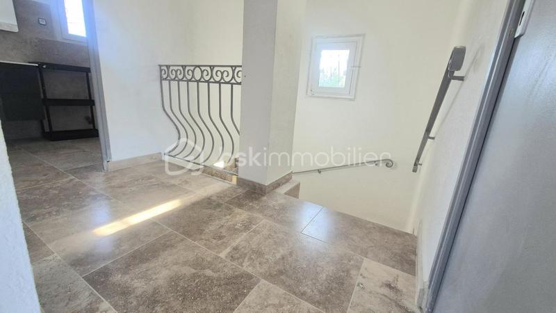 Villa - 89 m² - 6 pièces