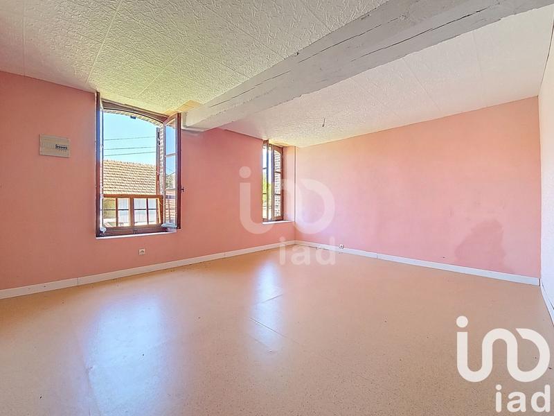 Maison - 280 m² - 8 pièces