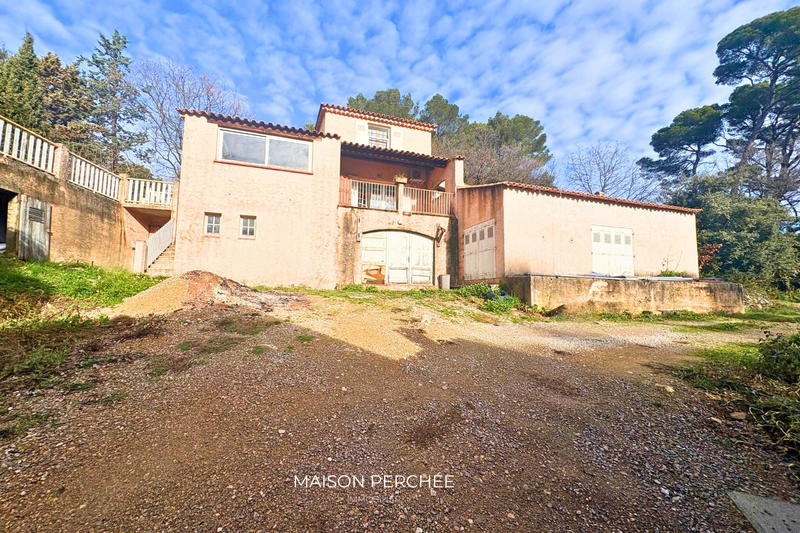 Maison - 165 m² - 6 pièces