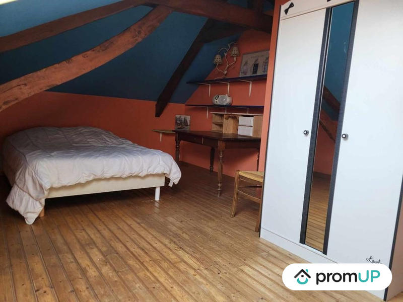 Maison - 237 m² - 8 pièces