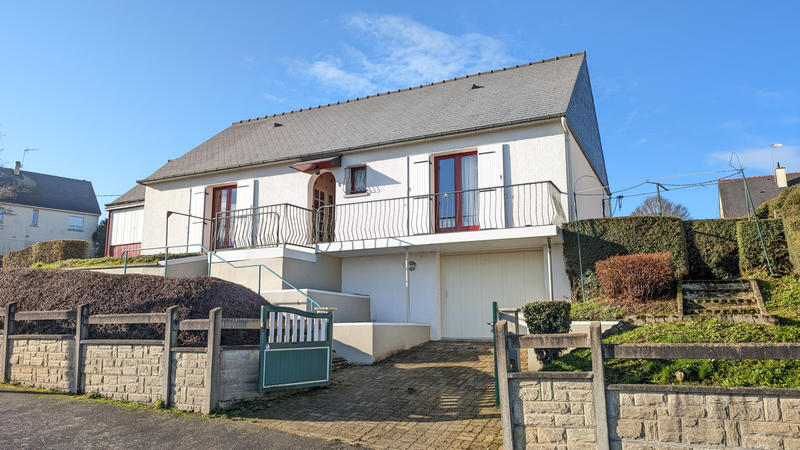 Maison - 96 m² - 3 pièces