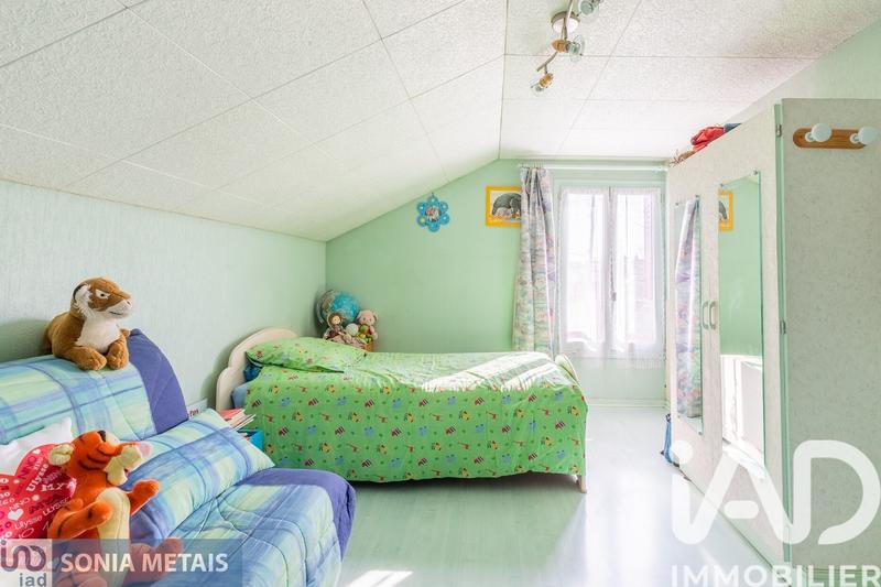 Maison - 186 m² - 7 pièces