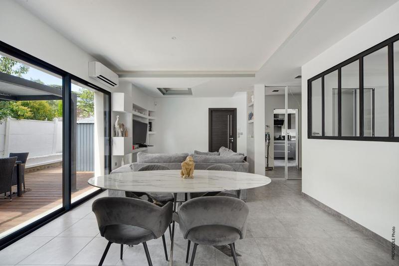 Maison - 111 m² - 5 pièces