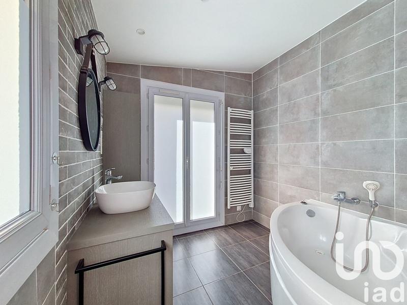 Maison - 91 m² - 4 pièces