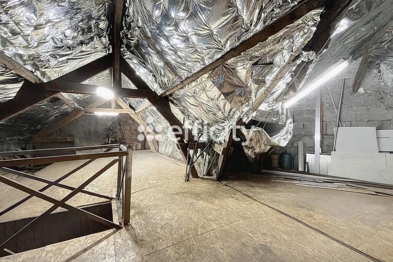 Immeuble - 204 m² - 3 pièces