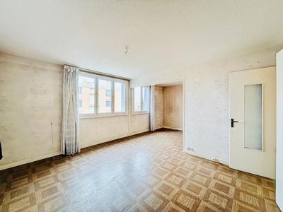 Appartement - 72 m² - 4 pièces