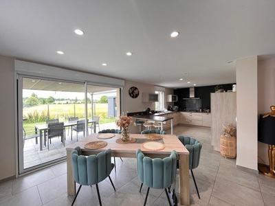 Maison de village - 104 m² - 5 pièces