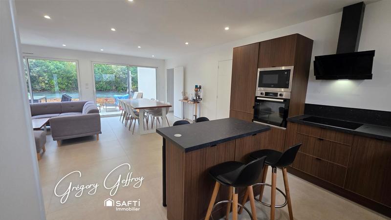 Maison - 120 m² - 4 pièces