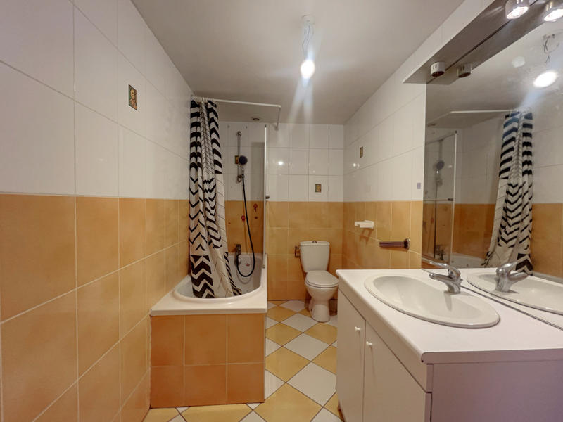 Maison de village - 100 m² - 4 pièces