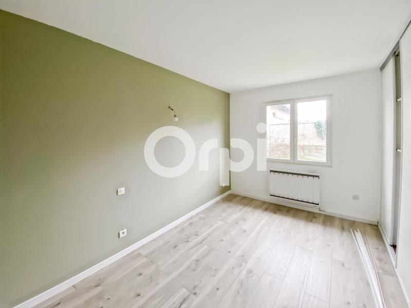 Maison - 176 m² - 8 pièces