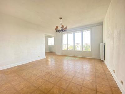 Appartement - 81 m² - 4 pièces