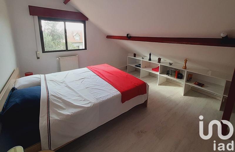 Maison - 208 m² - 8 pièces