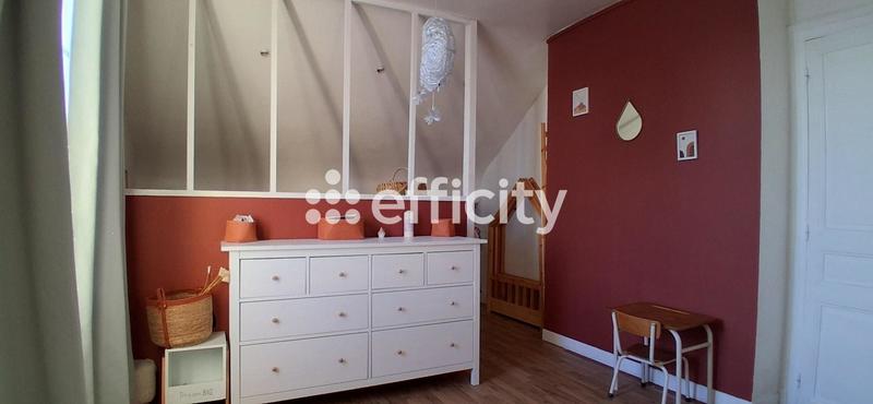 Maison - 122 m² - 6 pièces