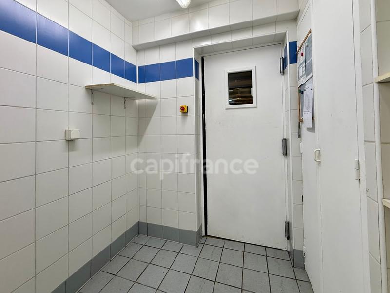 Maison - 200 m² - 9 pièces