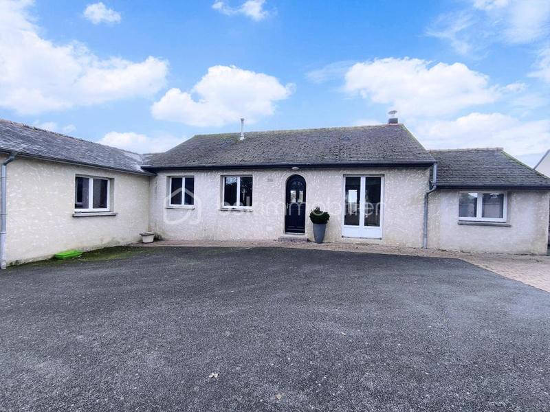 Maison traditionnelle - 139 m² - 4 pièces