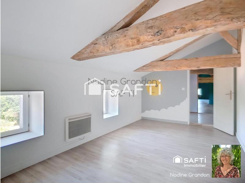 Maison - 282 m² - 8 pièces