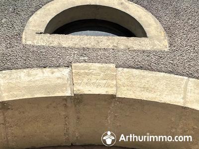 Maison - 182 m² - 9 pièces