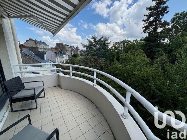 Appartement - 96 m² - 5 pièces