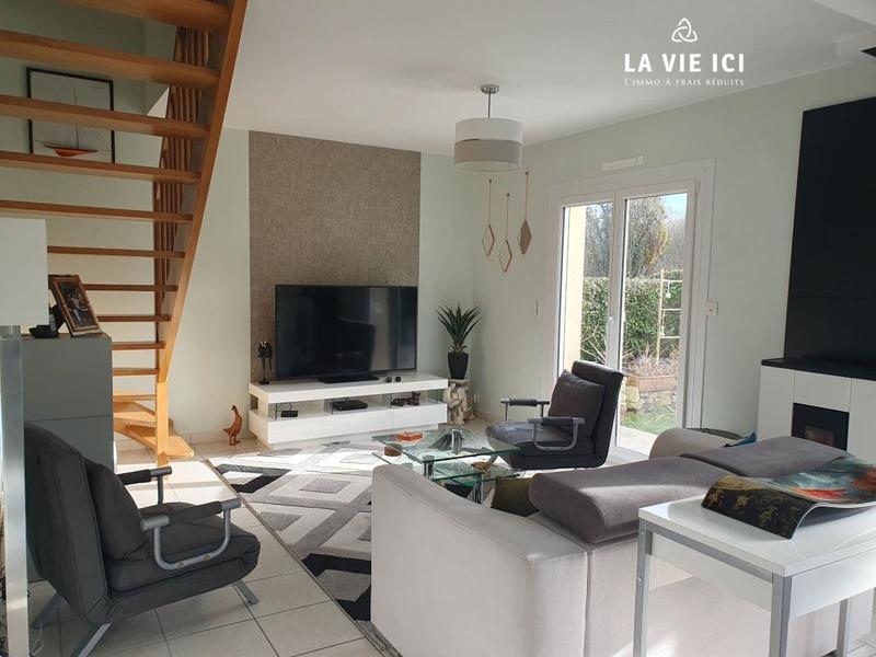 Maison - 90 m² - 5 pièces