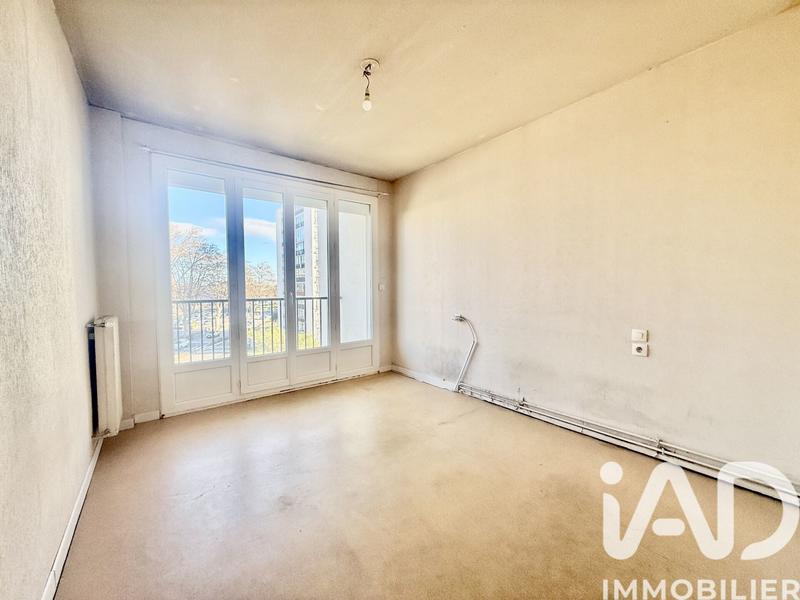 Appartement - 99 m² - 5 pièces