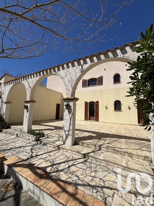 Maison - 205 m² - 7 pièces