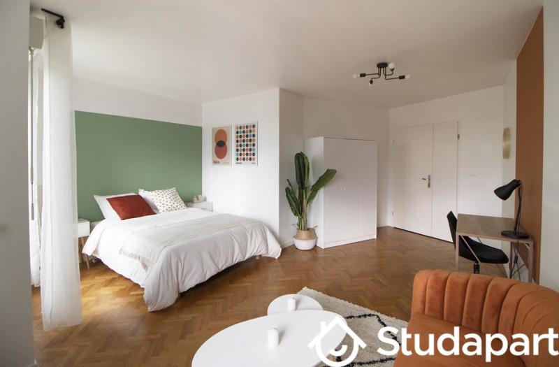 Chambre - 10 m² - 1 pièce