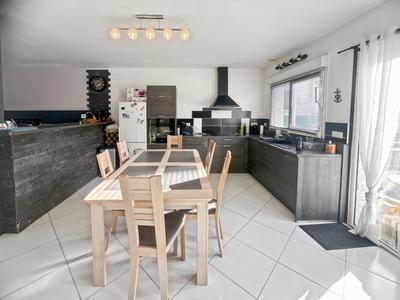 Maison - 75 m² - 3 pièces