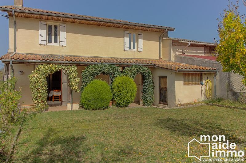 Maison - 184 m² - 6 pièces