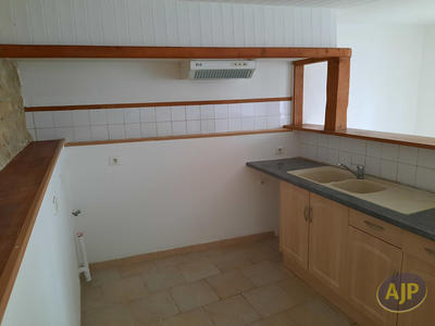 Maison - 81 m² - 4 pièces