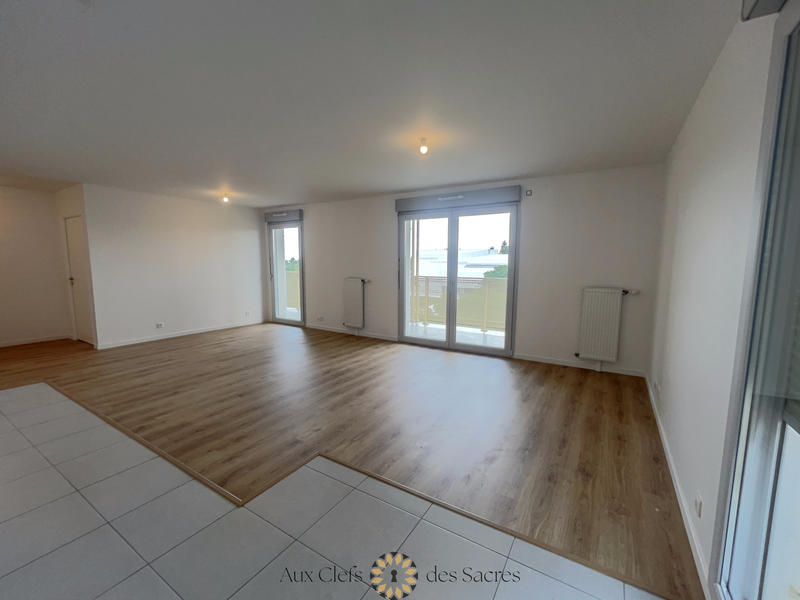 Appartement - 81 m² - 4 pièces