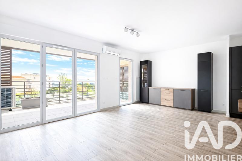 Appartement - 70 m² - 3 pièces