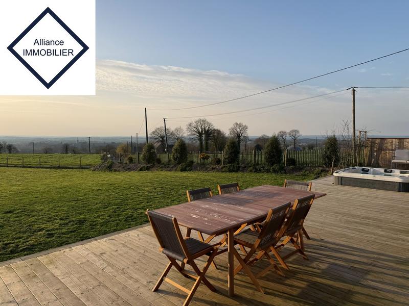 Maison - 155 m² - 6 pièces