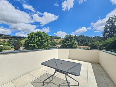 Maison - 84 m² - 4 pièces