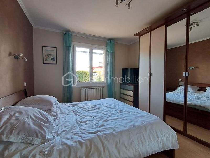 Maison traditionnelle - 140 m² - 4 pièces