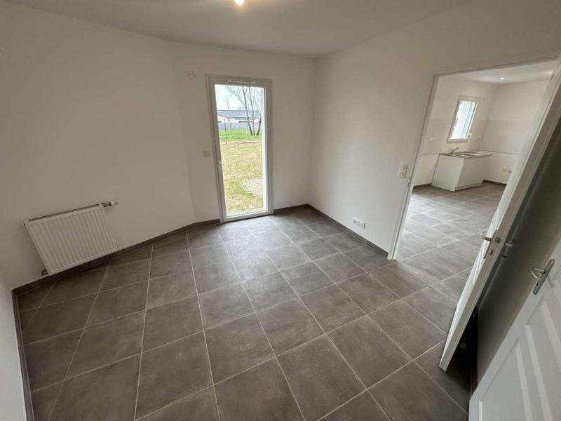 Maison - 95 m² - 5 pièces