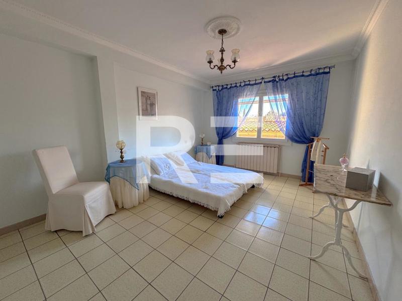 Villa - 120 m² - 5 pièces